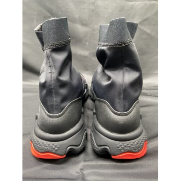 Adidas Ozweego Boots All Terrain Stealthy Black Originals FV9669 Mens 8.5 New main image 8